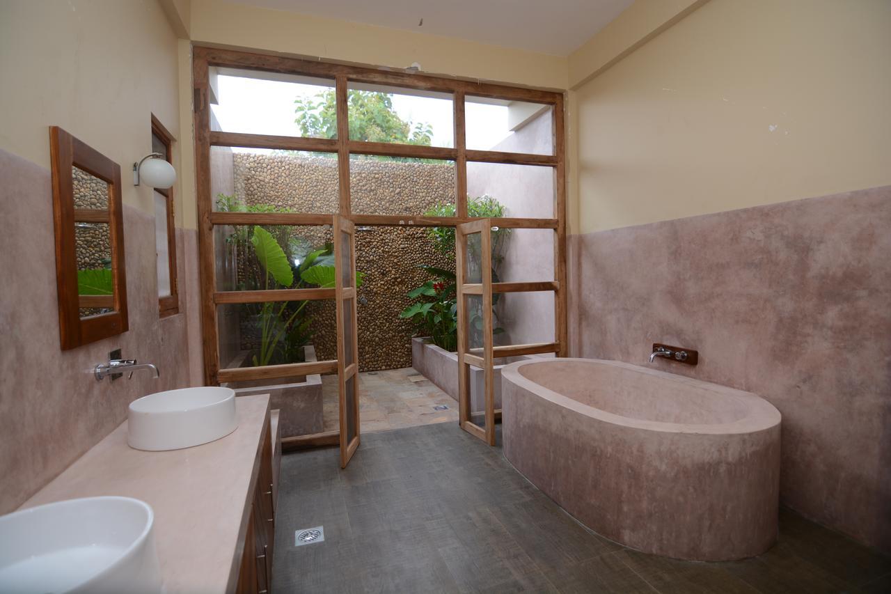 Wild Lotus Yala Villa Tissamaharama Bagian luar foto